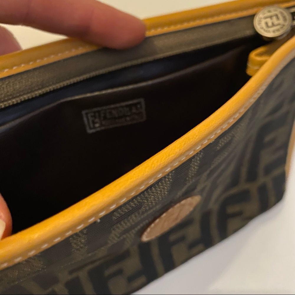 Vintage Fendi Wallet Clutch - Picture 14 of 14